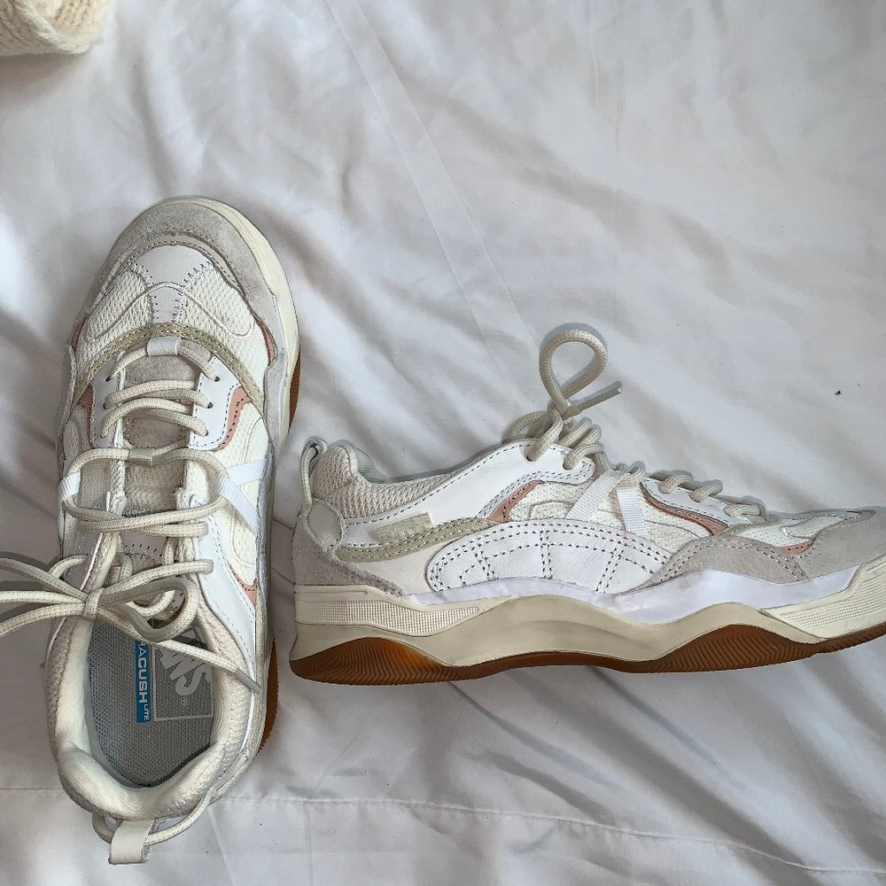 Vans Ultra Cush Sneakers (Worn Once!)